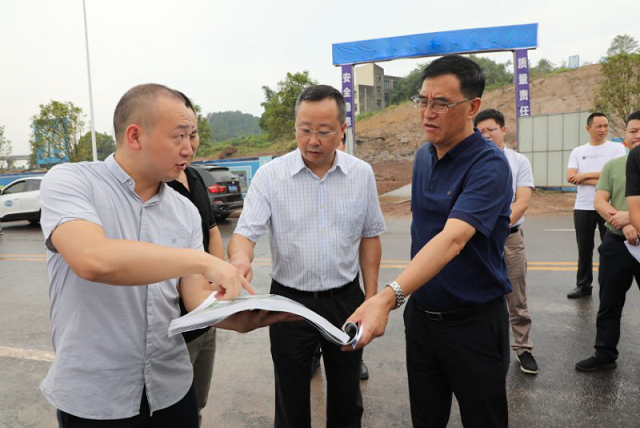 達(dá)州市委副書記、市長郭亨孝深入中國供銷西南冷鏈物流達(dá)州基地調(diào)研